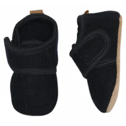 Classic wool slippers