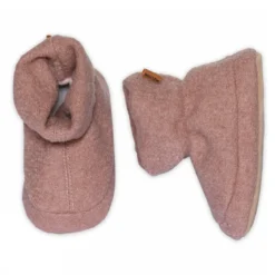 Wolly textile slipper