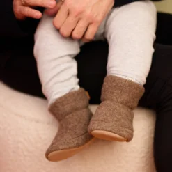 Wolly textile slipper
